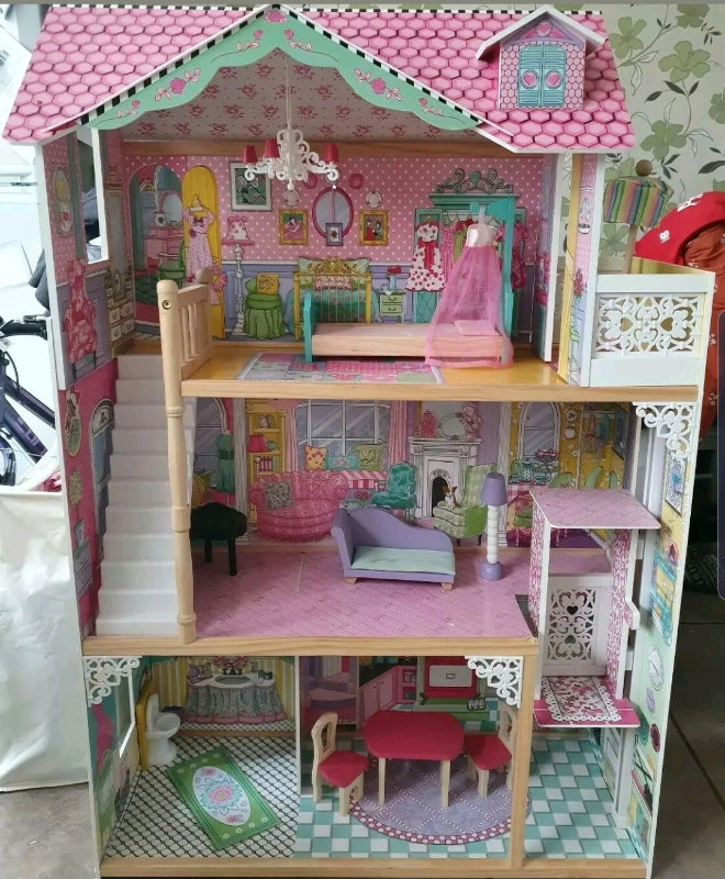 amelia dolls house